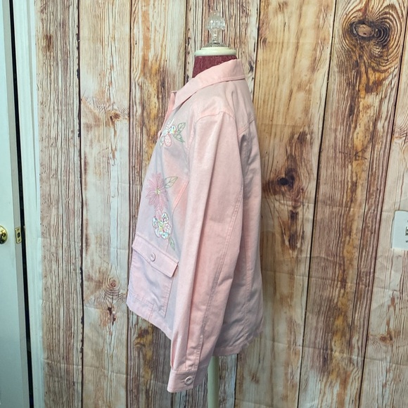 Alfred Dunner Women  Pink Sz 14 Button Up Embroidered Stitching  Floral Jacket - Picture 6 of 11